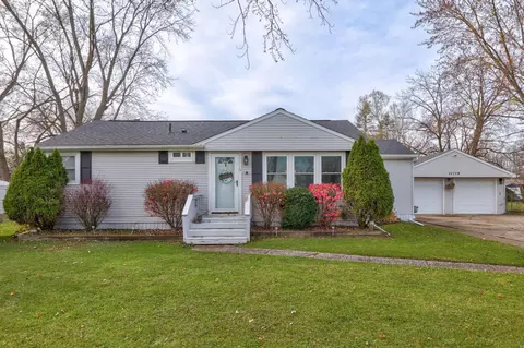 11119 Phyllis Dr, Vienna, MI 48420