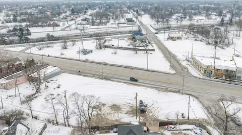 4550 W Warren Ave, Detroit, MI 48210