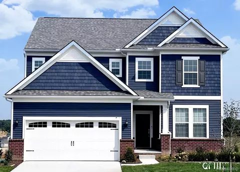 4888 Marquette Dr, Milford, MI 48381