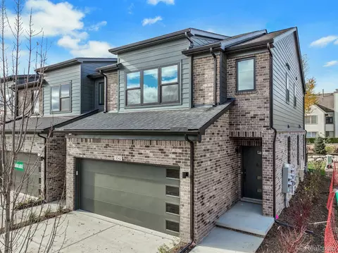 3080 Canopy Tree Way # 18, Ann Arbor, MI 48103
