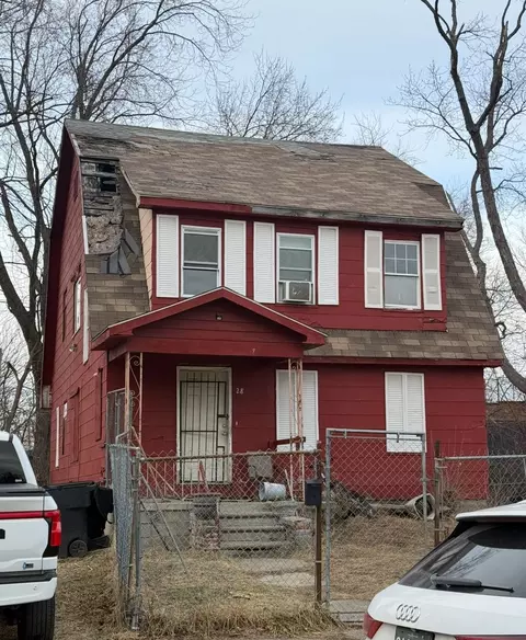 28 W Montana St, Highland Park, MI 48203