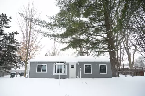 2423 Liter Rd, Orion, MI 48359