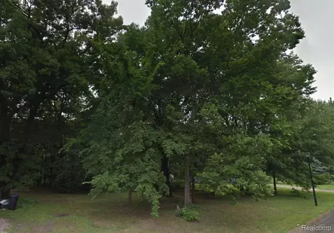 262 Kansas Ave, Ypsilanti, MI 48198