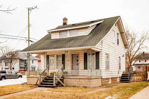 319 W Parent Ave, Royal Oak, MI 48067