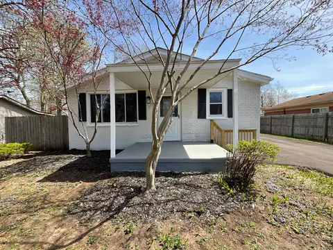 19115 Buck Ave, Brownstown, MI 48174