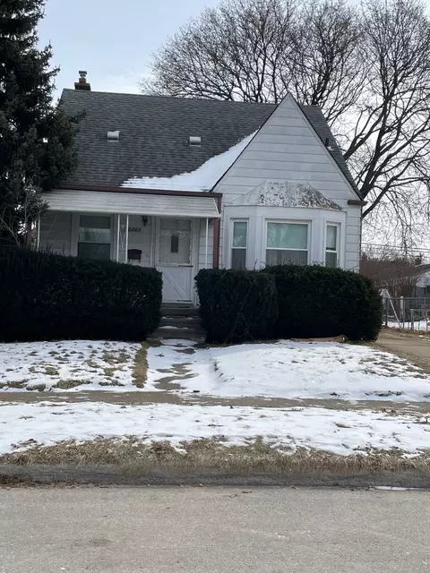 18868 Ruth St, Melvindale, MI 48122