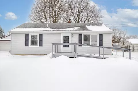 6198 Roberta St, Burton, MI 48509