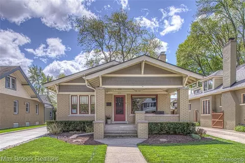 676 Ridgedale Ave, Birmingham, MI 48009