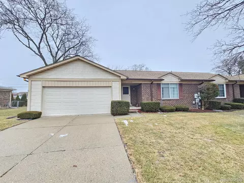 22701 Shoreview, Saint Clair Shores, MI 48082