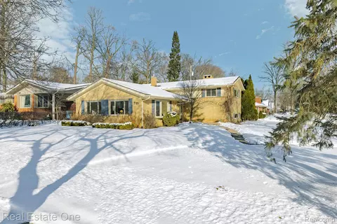 721 S Evergreen St, Plymouth, MI 48170
