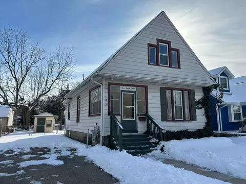133 Miller St, Mount Clemens, MI 48043