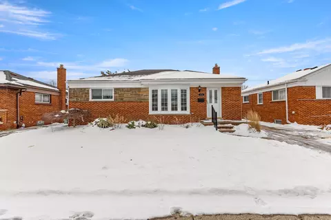 18731 Lucy Ave, Allen Park, MI 48101