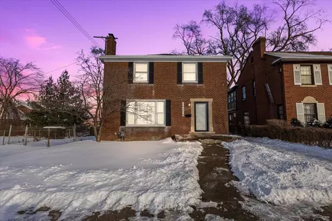 19374 Santa Rosa Dr, Detroit, MI 48221
