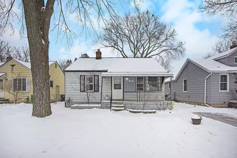 19978 Seminole, Redford, MI 48240