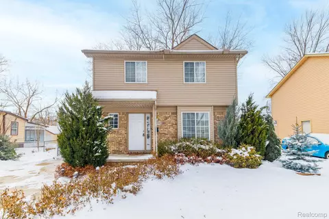 11891 Cavell St, Livonia, MI 48150