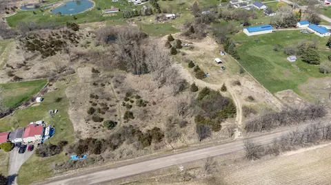 7330 Cook Rd, Gaines, MI 48473