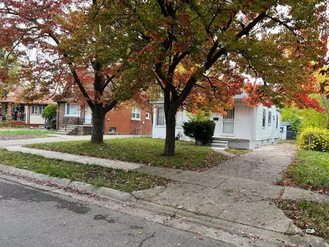 6046 Rosemont Ave, Detroit, MI 48228