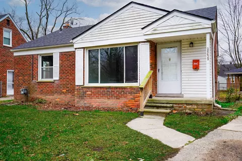 26439 Monticello St, Inkster, MI 48141
