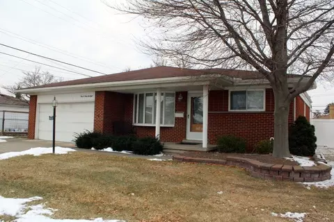 10928 Balfour Ave, Allen Park, MI 48101