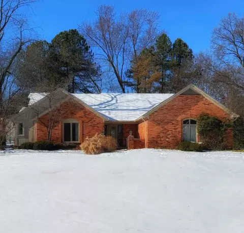 33864 Yorkridge St, Farmington Hills, MI 48331