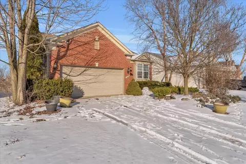 8899 Meadow Ln, Ypsilanti, MI 48197