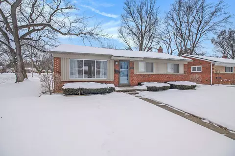 22821 Hayden, Farmington, MI 48336
