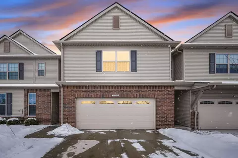 23068 Clarewood St, Macomb, MI 48042