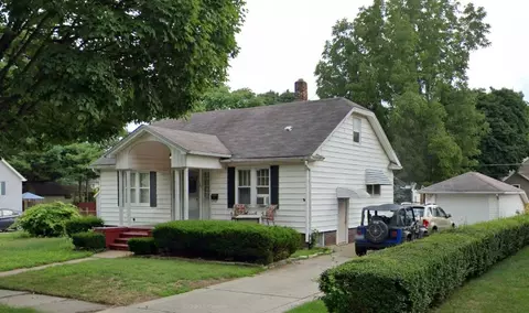 119 High St, Mount Clemens, MI 48043