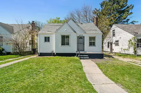 20239 Barlow St, Detroit, MI 48205