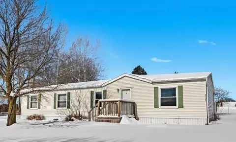 2565 Buckeye Dr, Village Of Clarkston, MI 48348