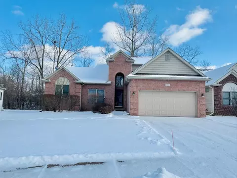 1588 Club House, Pontiac, MI 48340