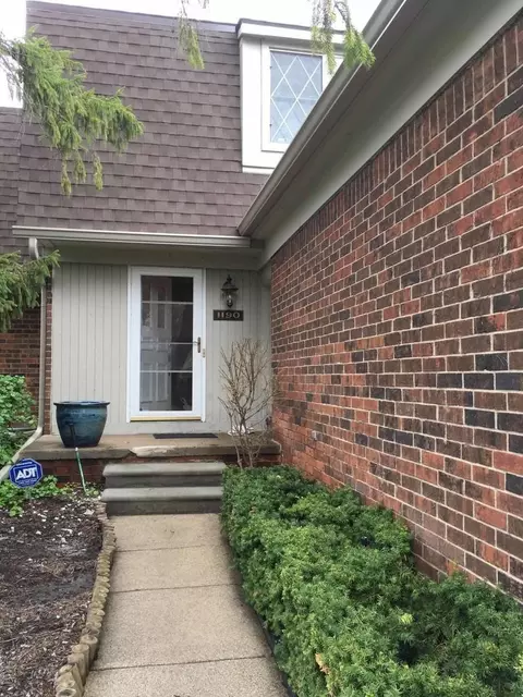1190 Rolling Hls, Bloomfield Township, MI 48302