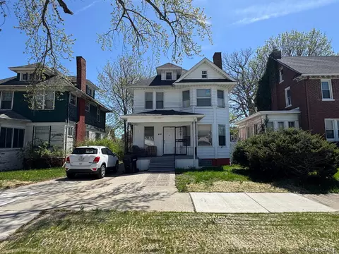 879 Webb St, Detroit, MI 48202