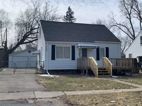 2934 Arizona Ave, Flint, MI 48506