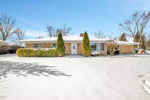 46765 Schoenherr Rd, Shelby Township, MI 48315