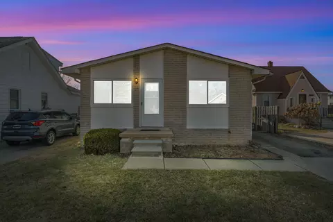 3231 Prairie Ave, Royal Oak, MI 48073