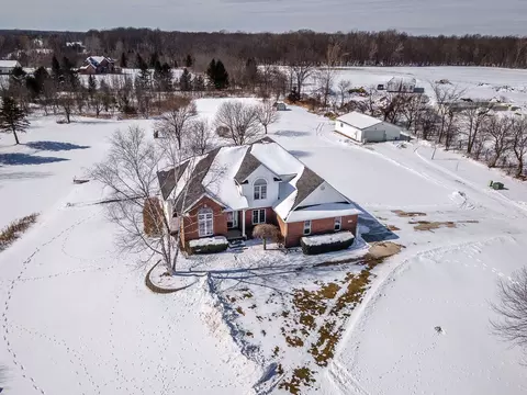 6859 Earhart Rd, Northfield, MI 48105
