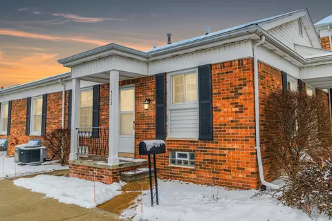 4713 Leisure Ln, Trenton, MI 48183