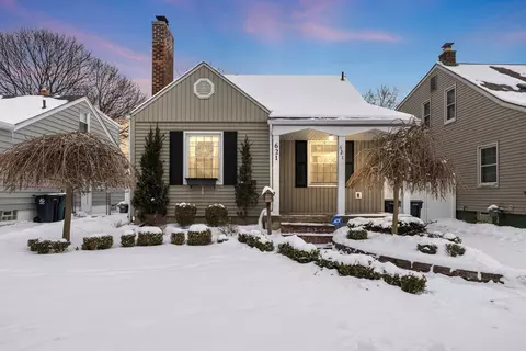 621 S Edison Ave, Royal Oak, MI 48067