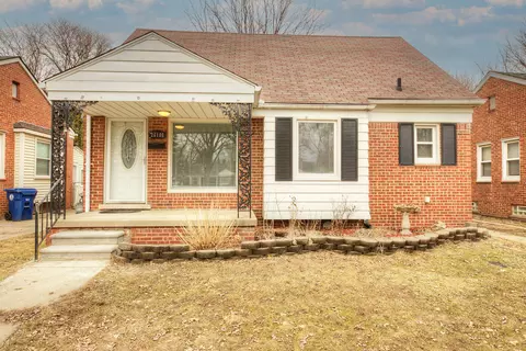26106 Fordson, Redford, MI 48239