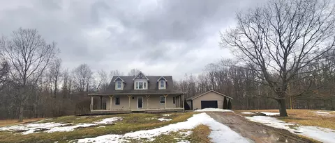 4244 Saint Anna Dr, Oceola, MI 48855
