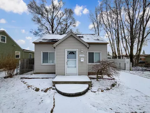 4504 Kiefer Ave, Warren, MI 48091