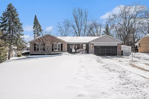 75 Windsor Rd, Rochester Hills, MI 48307 photo 1