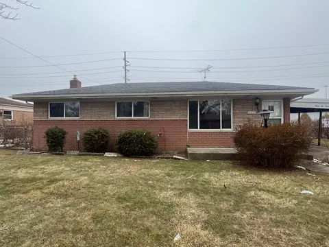 32447 Hawthorne Dr, Warren, MI 48092