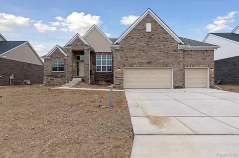 14244 Red Oak Dr, Van Buren, MI 48111
