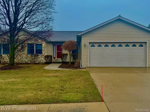 3930 River Rd #24, East China, MI 48054