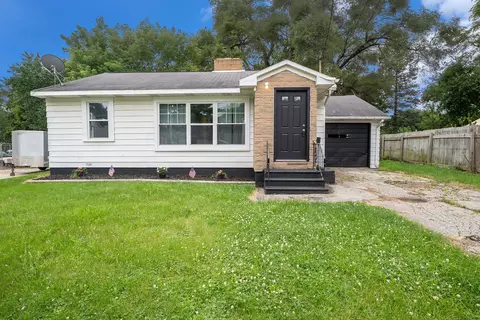1713 Levern St, Flint, MI 48506