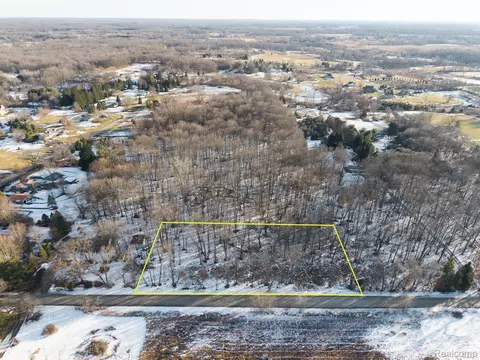 000 Roberts, Iosco, MI 48137