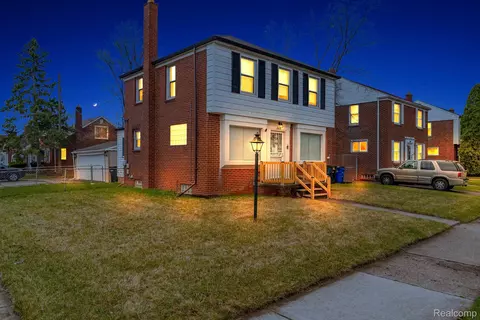 16107 Curtis St, Detroit, MI 48235