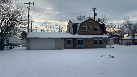 1527 Keppen Blvd, Lincoln Park, MI 48146